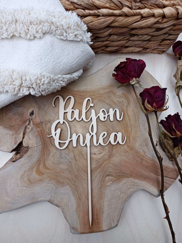 Paljon Onnea- kakkukoriste