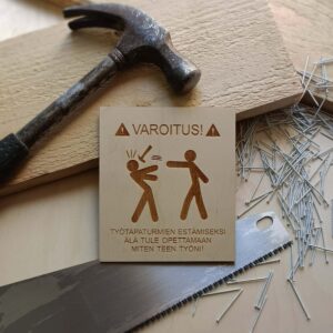 Varoituskyltti- älä tulee opettamaan