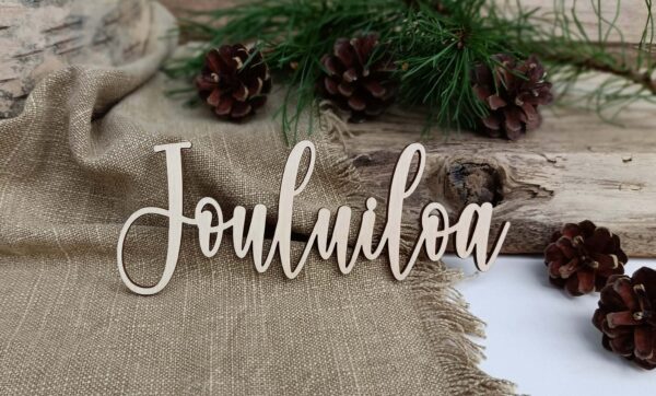 Jouluiloa teksti puusta